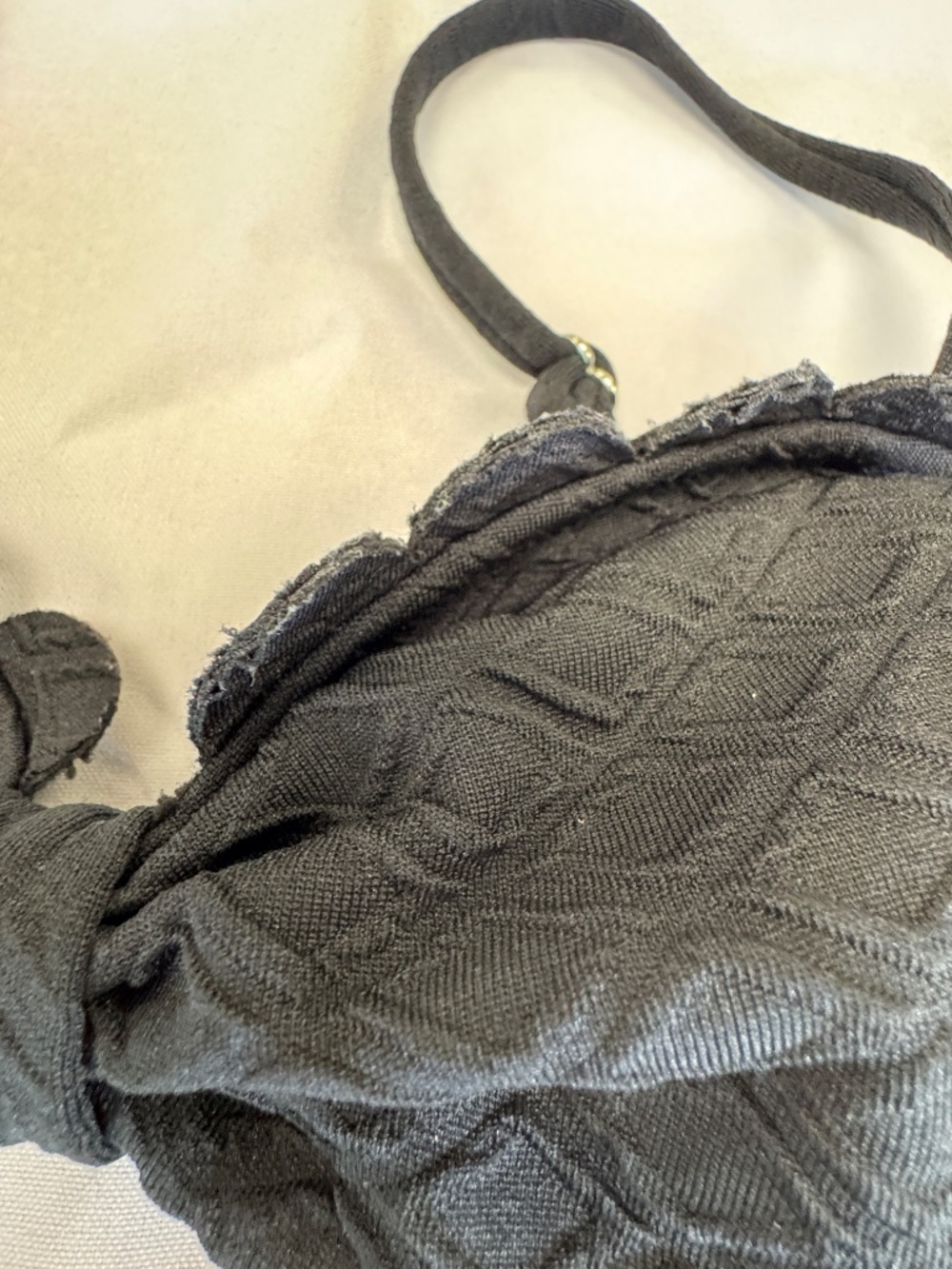 Cupshe Women's Cutout Scallop Trim One Piece Black Swimsuit Size M - Picture 5 of 11